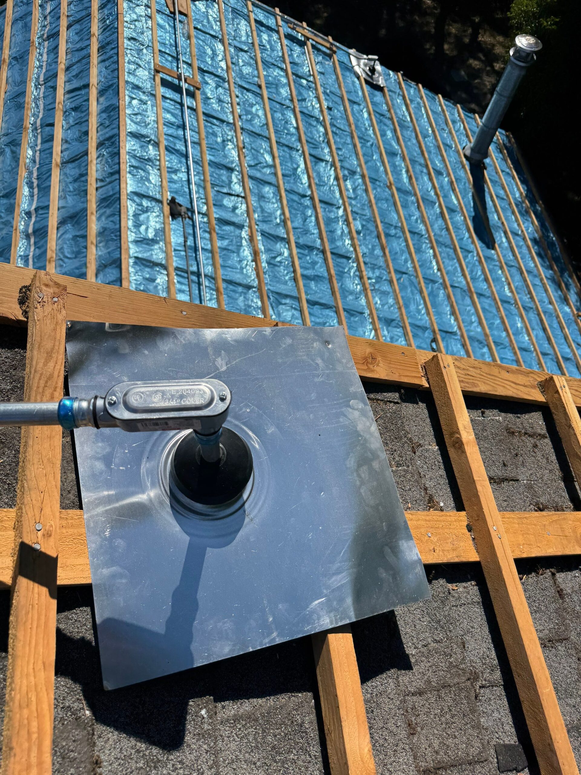 12.04KW QCell Qtron with 40KW Battery System