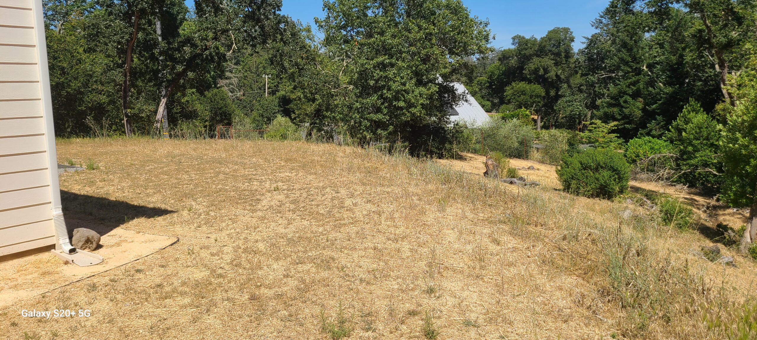 Groundmount Solar with x3 Franklin aPower 2 Batteries