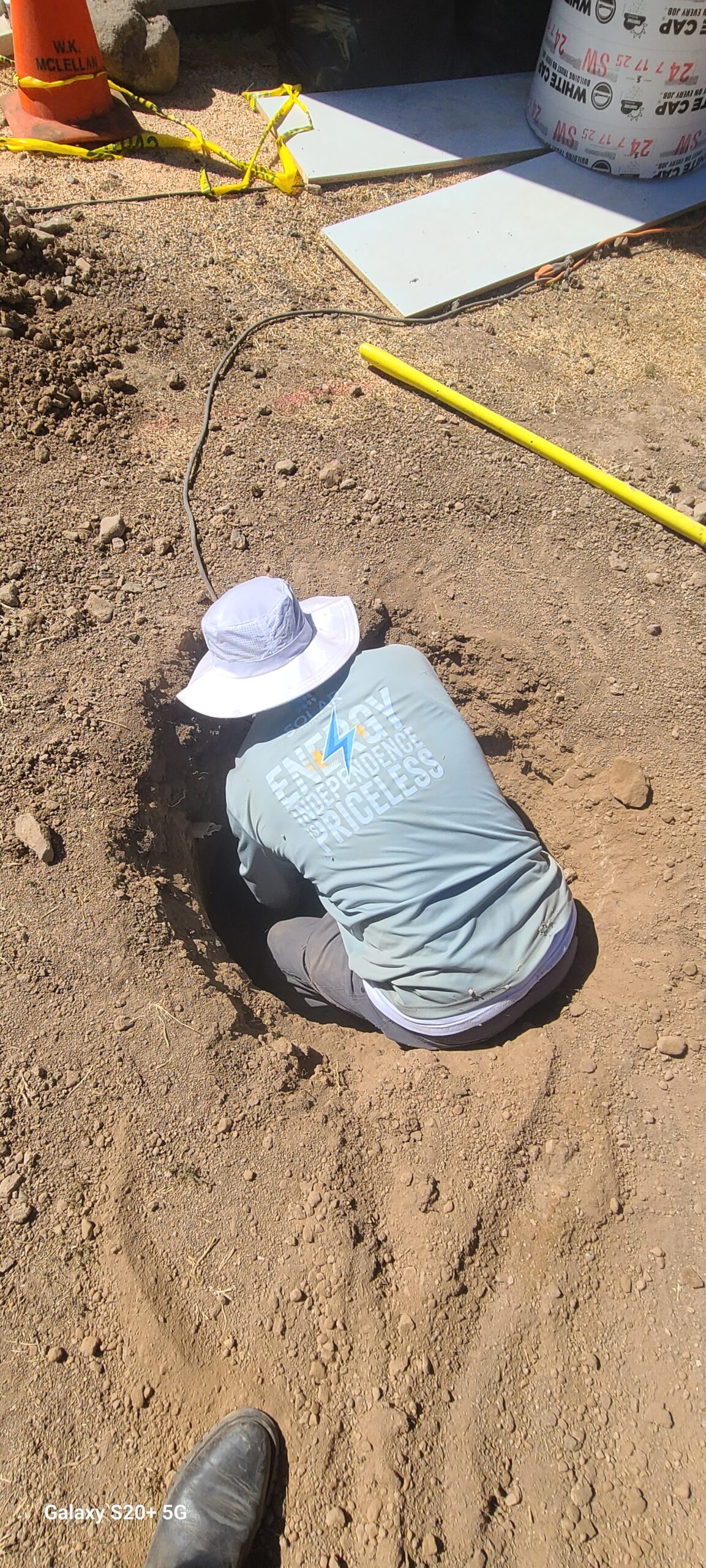 Groundmount Solar with x3 Franklin aPower 2 Batteries