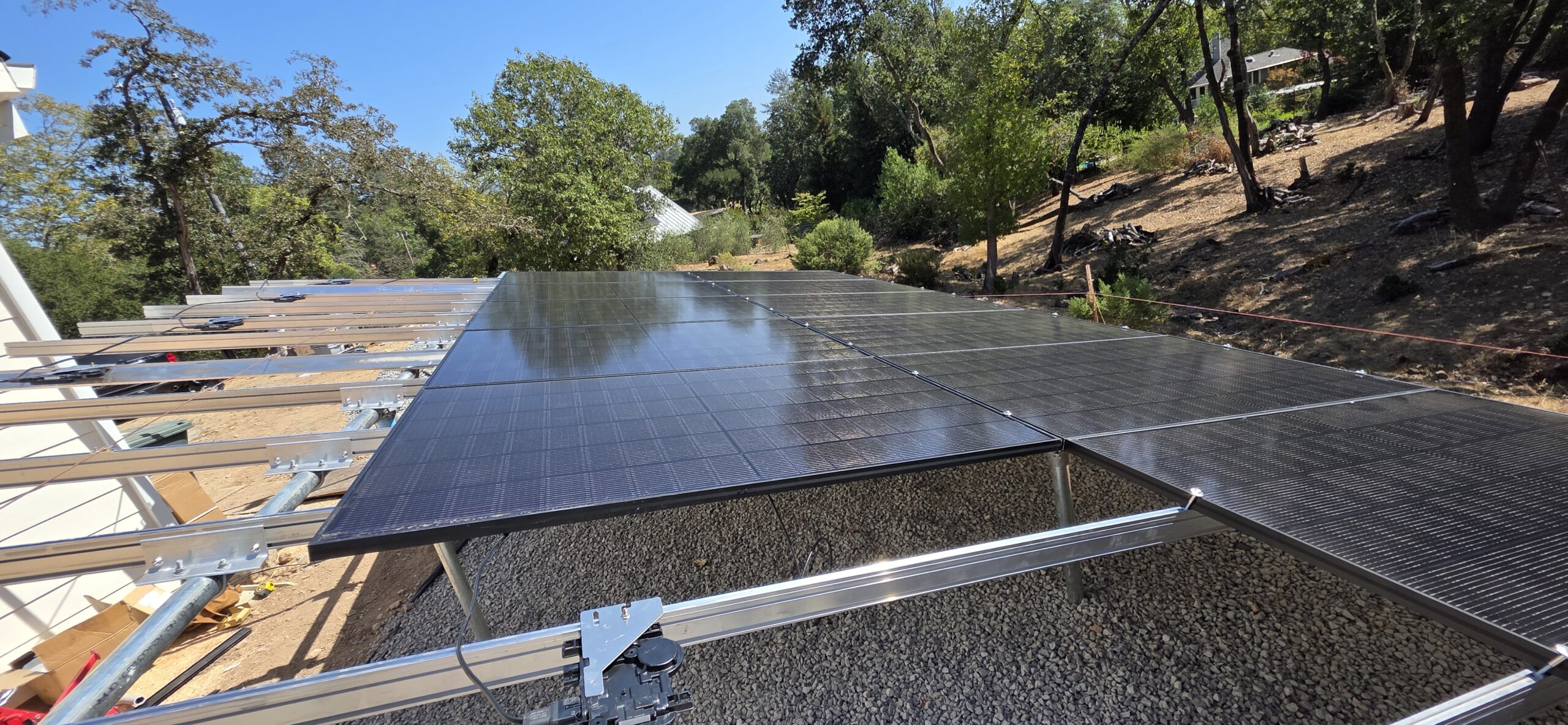 Groundmount Solar with x3 Franklin aPower 2 Batteries