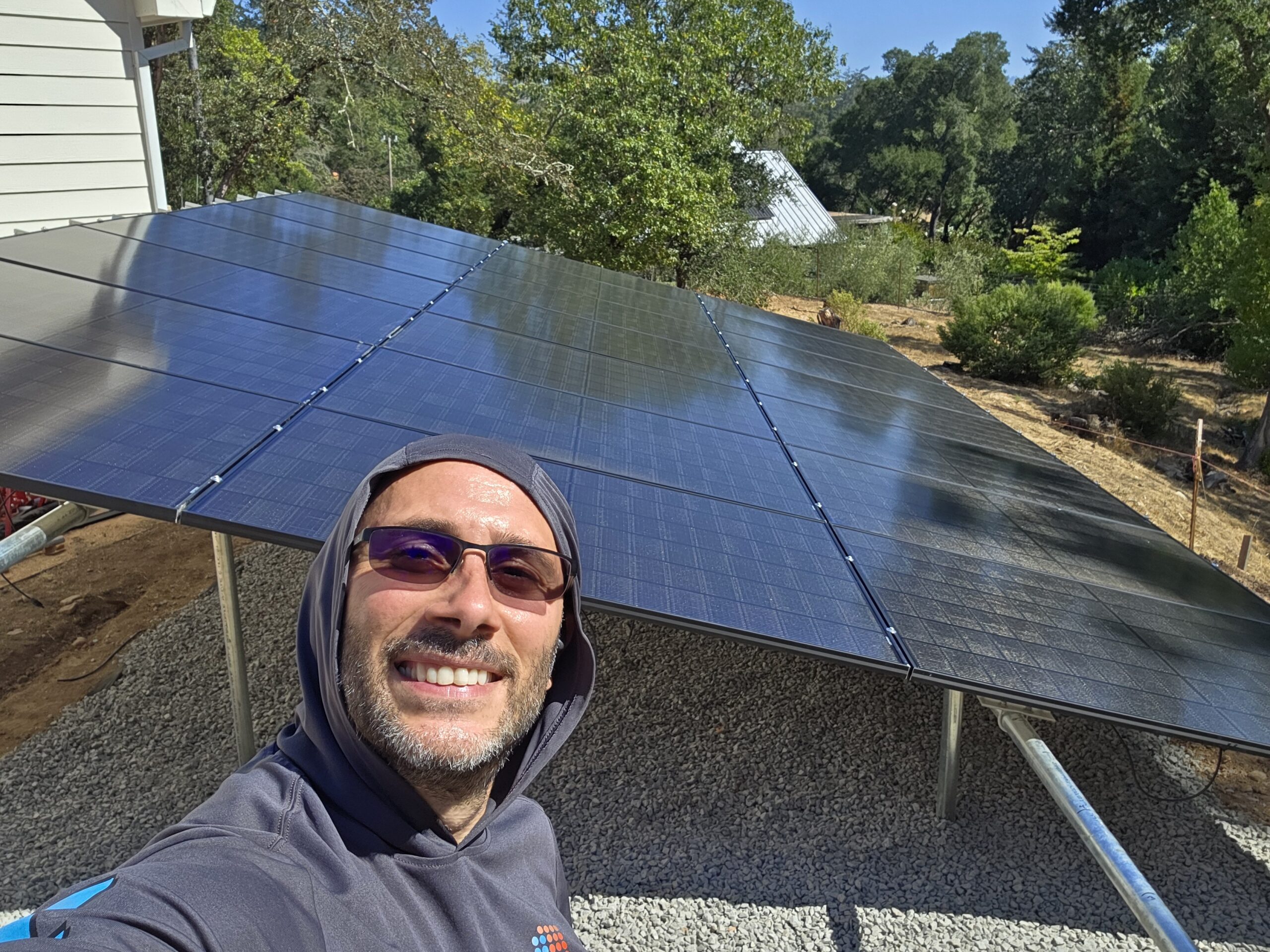 Groundmount Solar with x3 Franklin aPower 2 Batteries