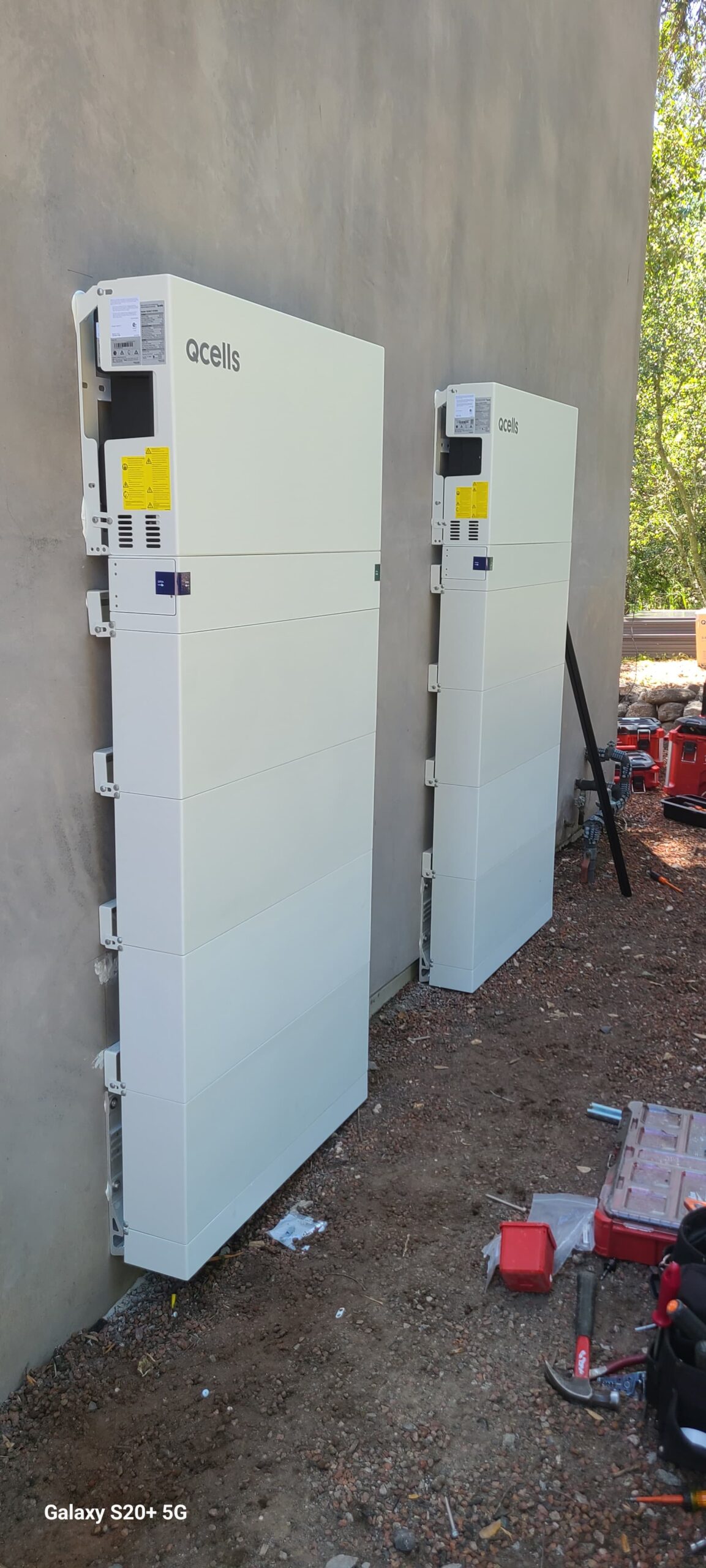12.04KW QCell Qtron with 40KW Battery System