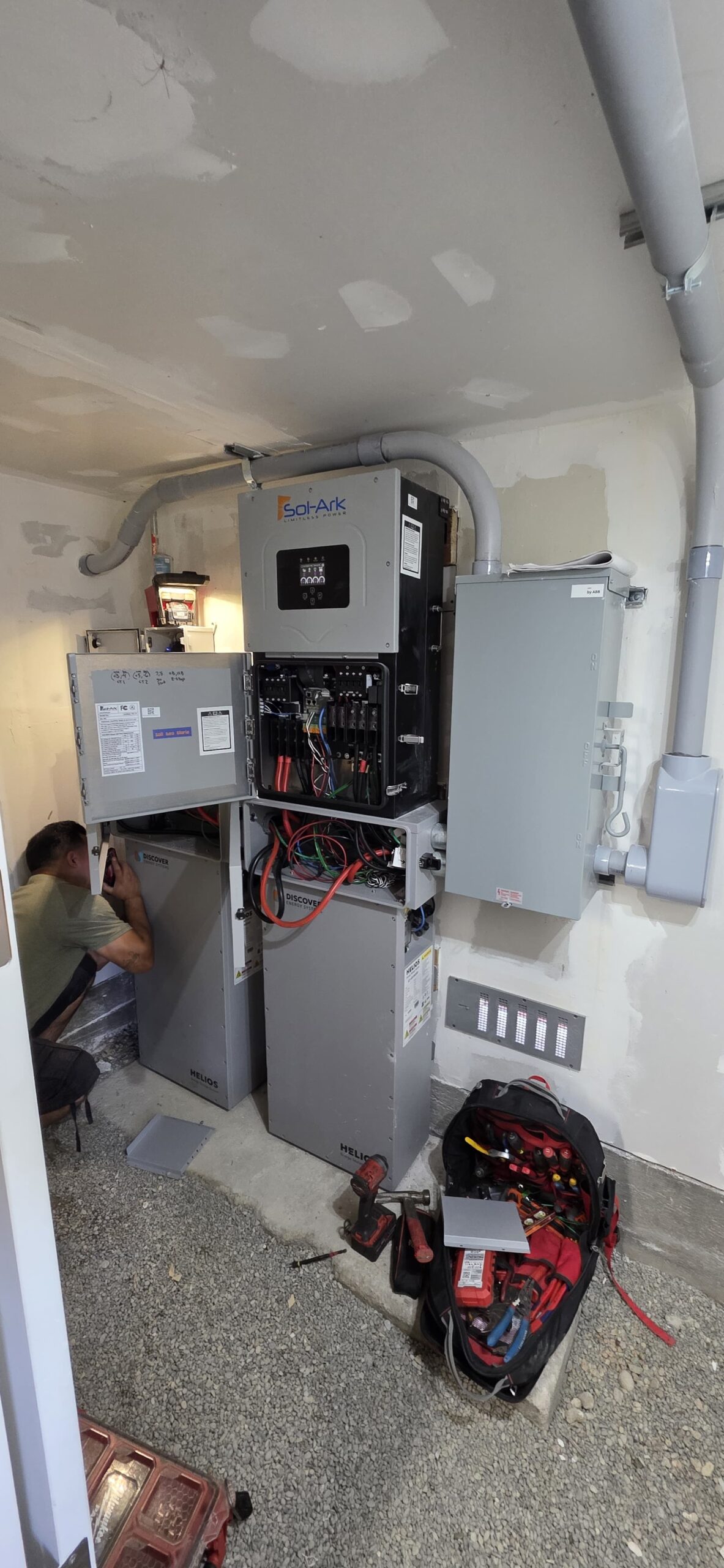 Solark with Discover Energy Systems